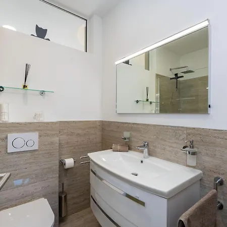 Gorgeous In * Rovanjska