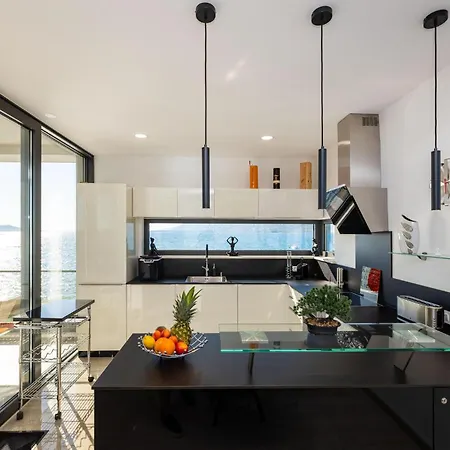 Gorgeous In Appartement Rovanjska