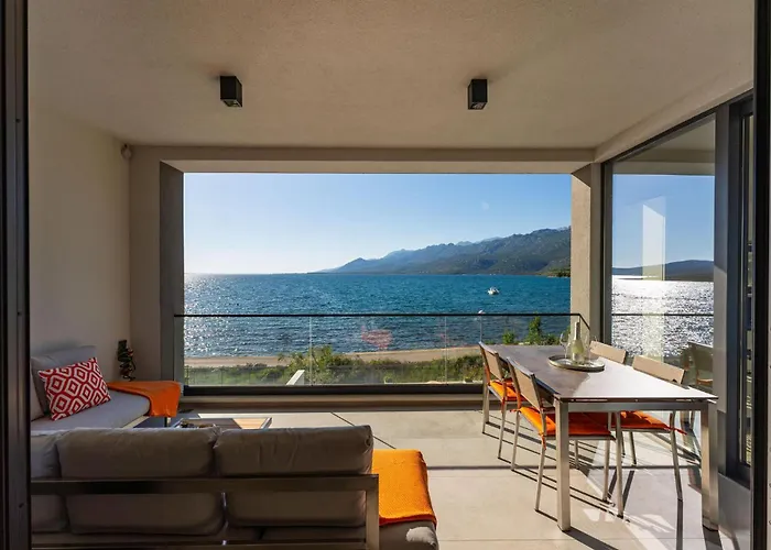 Апартаменты Gorgeous In Рованьска