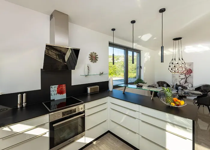 Gorgeous In * Рованьска